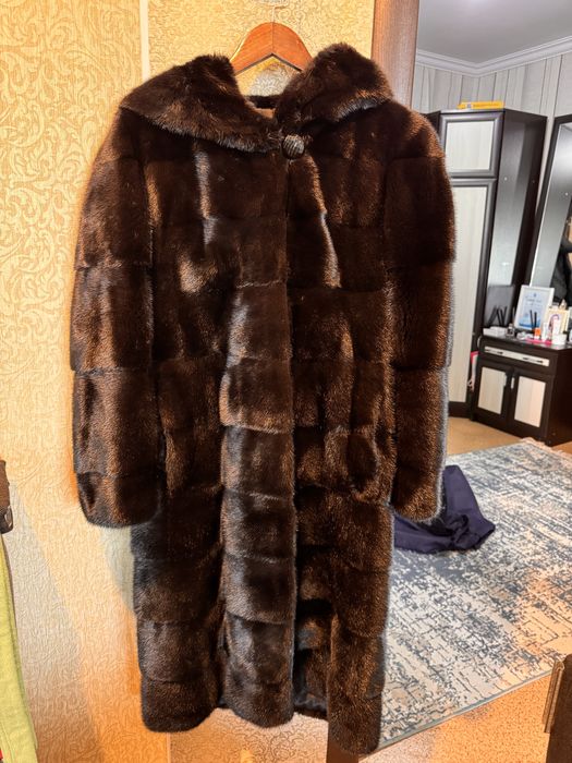 Норковая шуба сатылады!!!