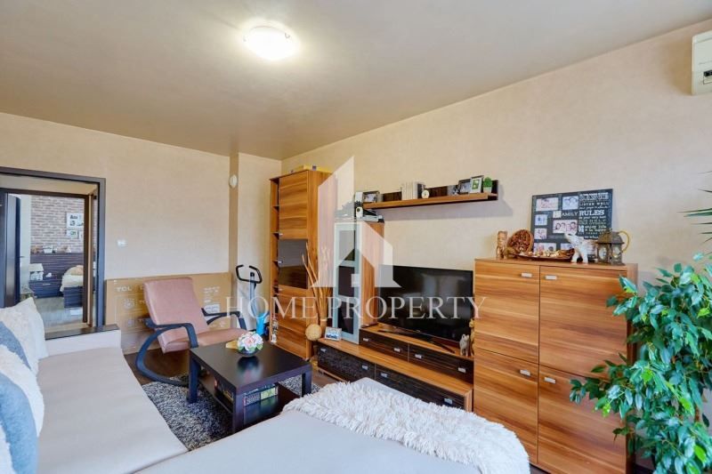 Продава се Двустаен апартамент в София, Света Троица - 61 кв.м за 2296 €/кв.м - Снимка #4