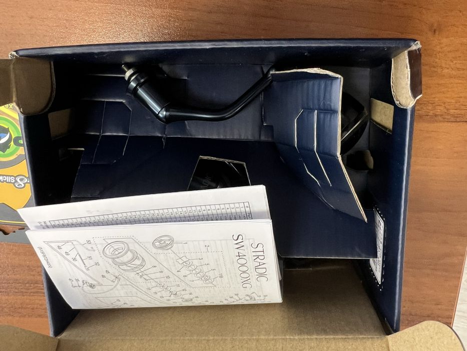 Shimano Stradic SW 4000 XG + Power Pro super8 slick v2 1.2 275m.