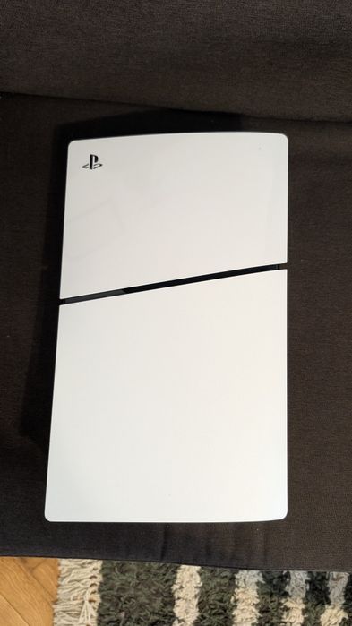 Vand Play Station 5 disc edition ,recent cumparat.