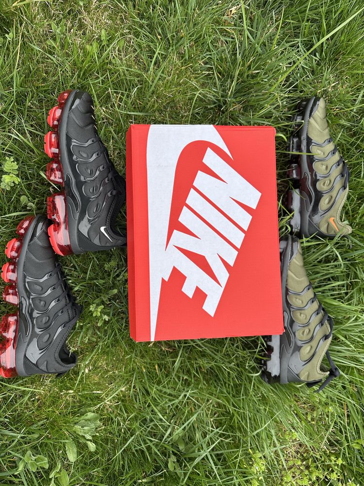 Обувки Nike Air VAPORMAX Plus