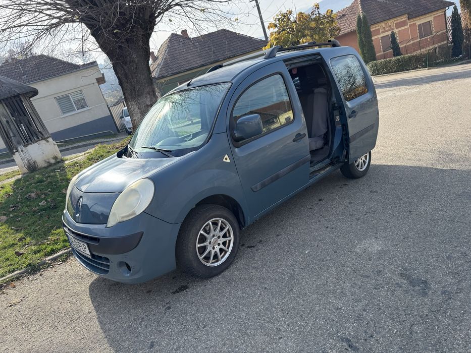 Renault kangoo 5 locuri