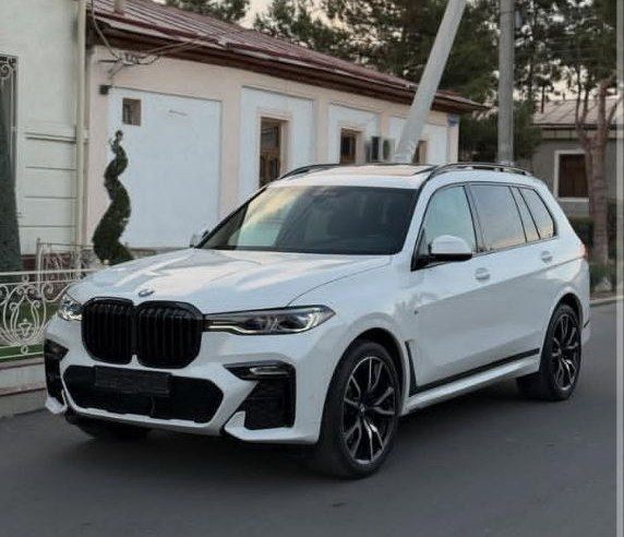 Bmw X7 40i yili 2019