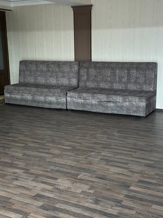 Divan sotiladi 2 та