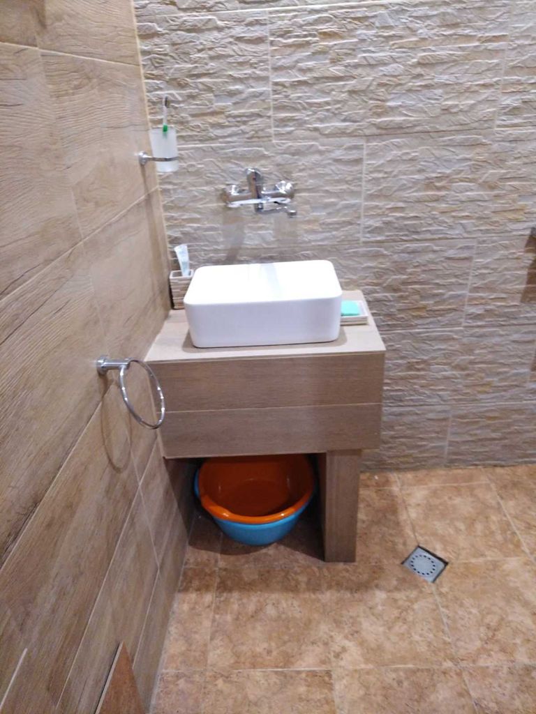 Продава се Двустаен апартамент в София, Център - 68 кв.м за 2030 €/кв.м - Снимка #5