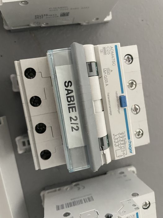 Siguranțe diferențiale ,electricieni stiu C100 si C25