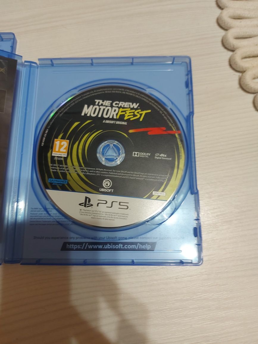 Игри Jurrasic world evolution 2 и The crew motorfest