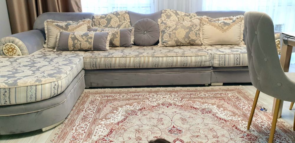 Продам диван в отличном состоянии