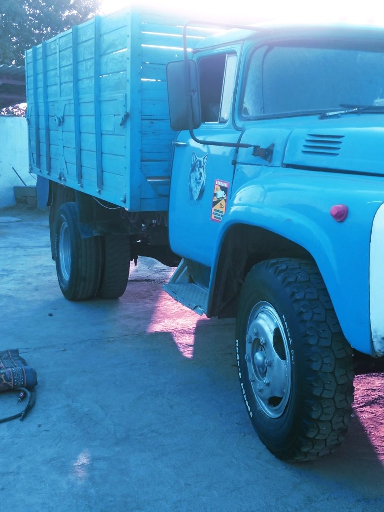 Zil 138 bartavoy