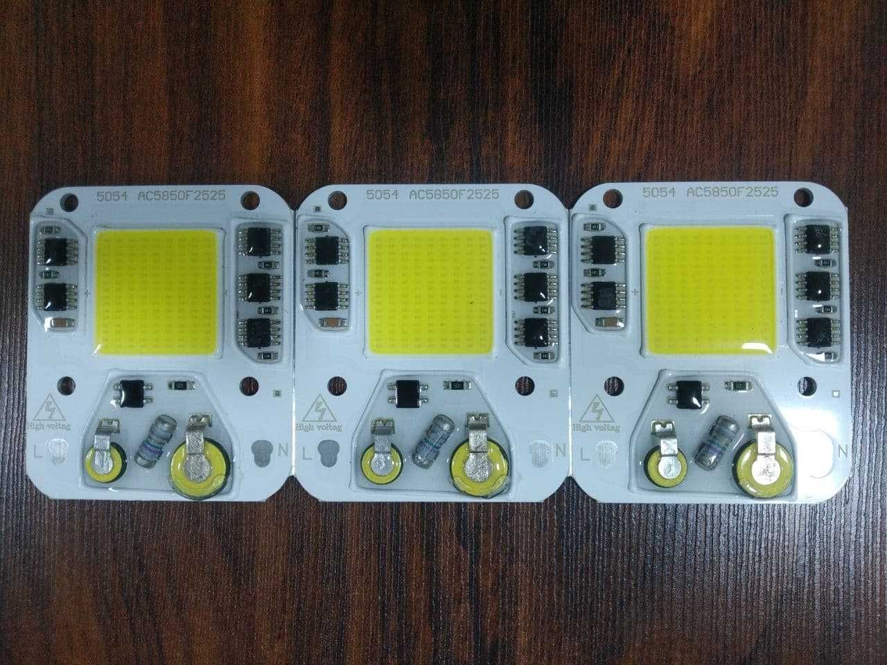 50 W  LED  чип для светодиодных прожекторов   (оригинал)
