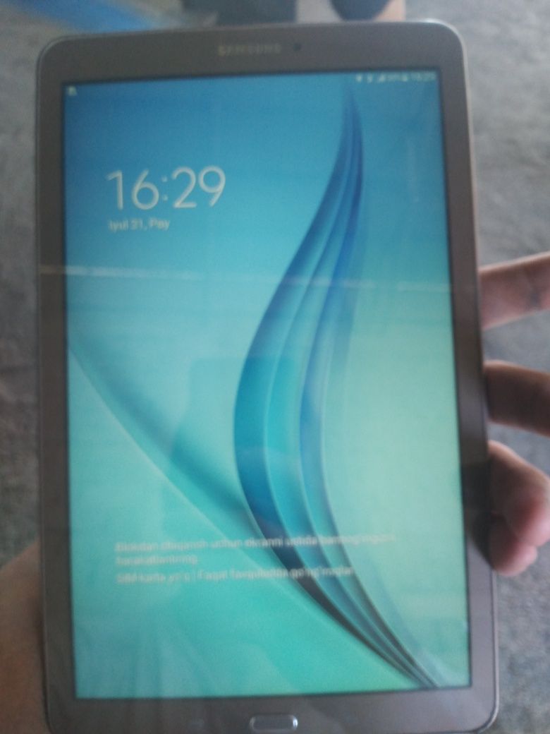 Samsung tap e 450 kelishamiz