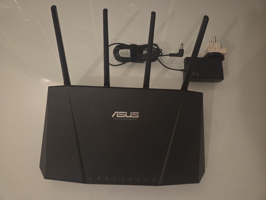 Router Asus RT-AC87U firmware Merlin Dual-band Wireless-AC2400