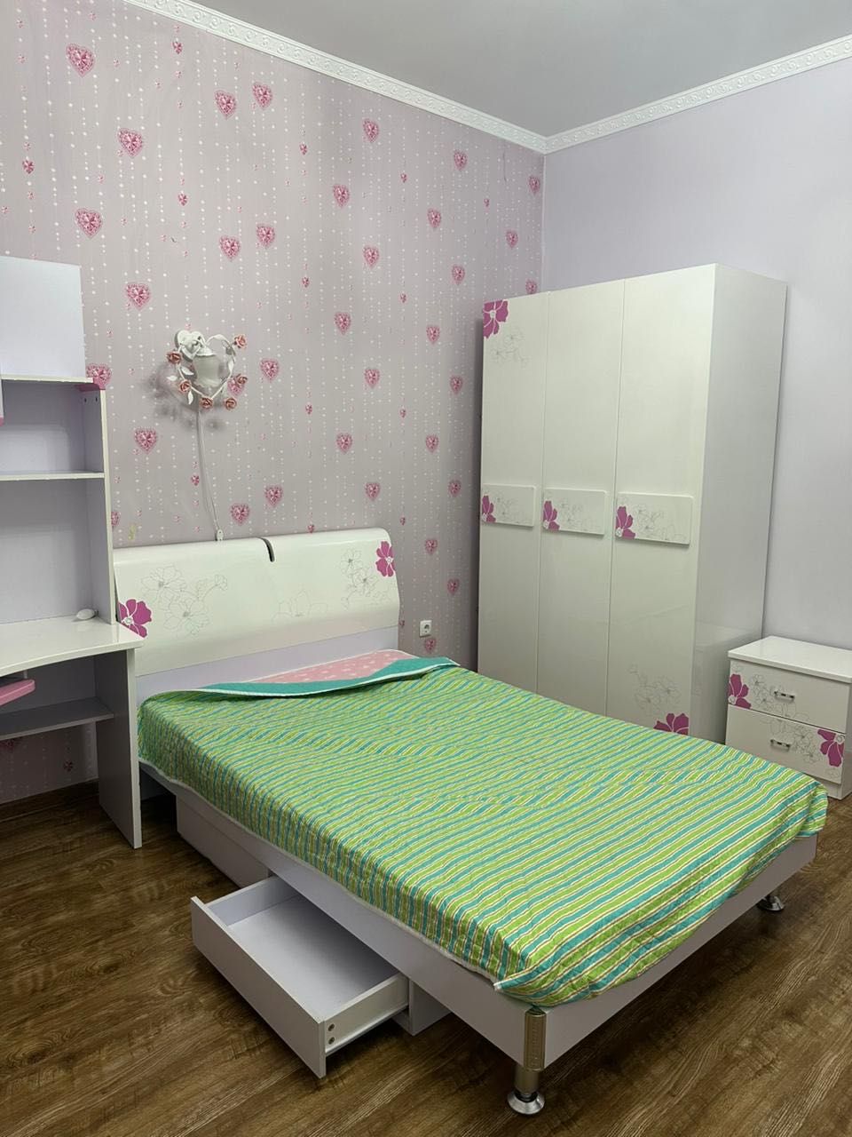 Детский гарнитур для девочки