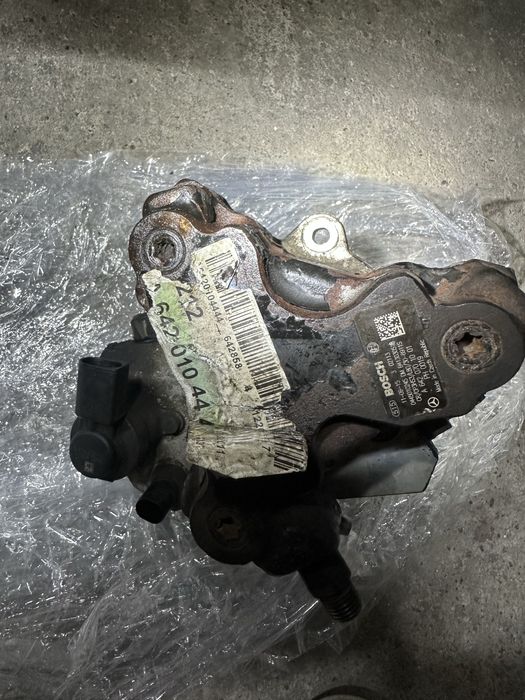 Pompa inalta presiune Mercedes W212 e350 195kw 2011