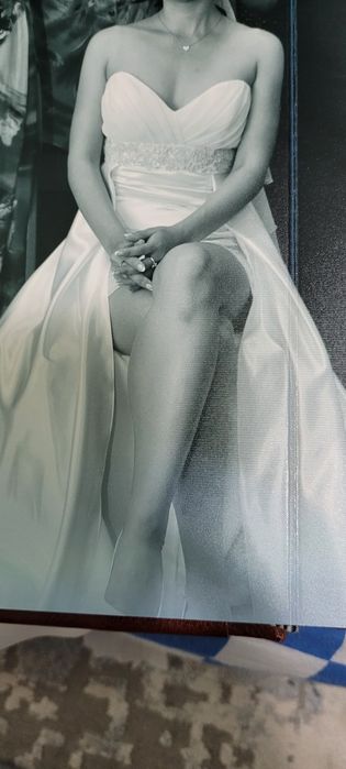 Rochie mireasa cu trena detasabila