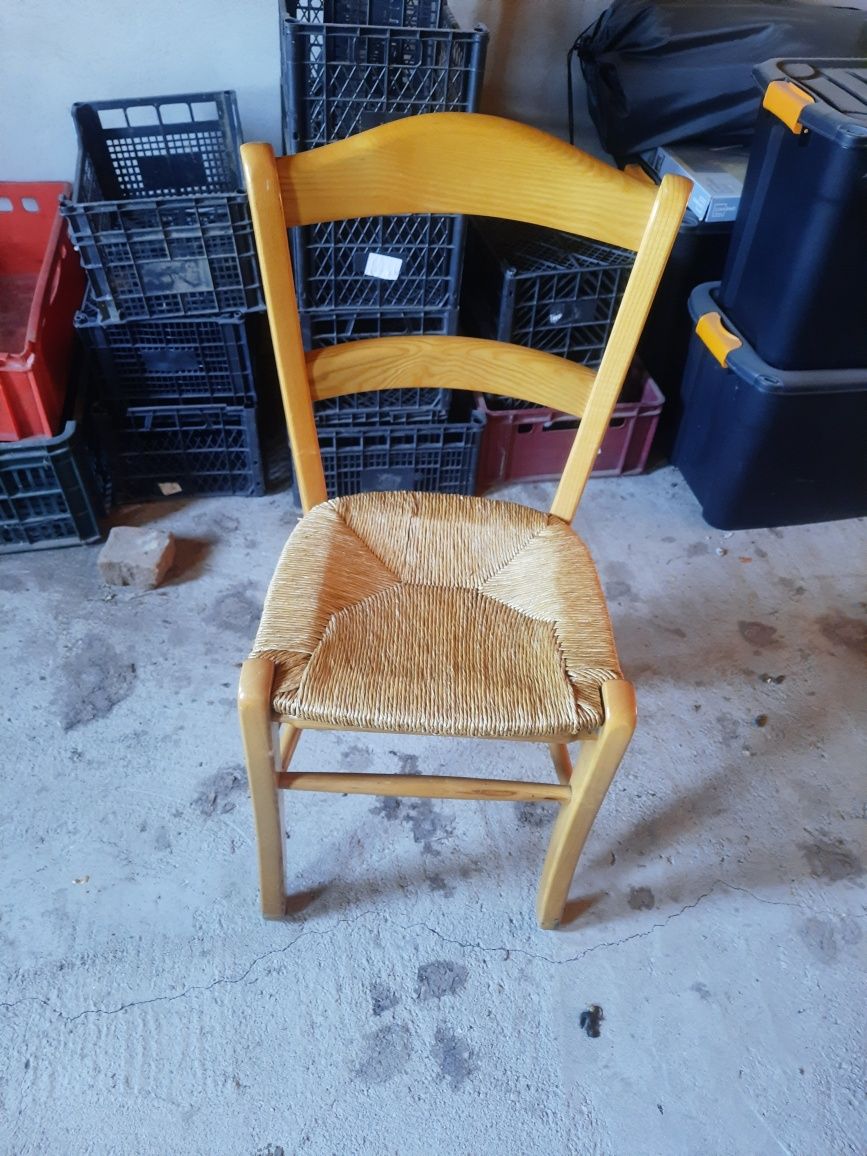 Vând masă lemn masiv