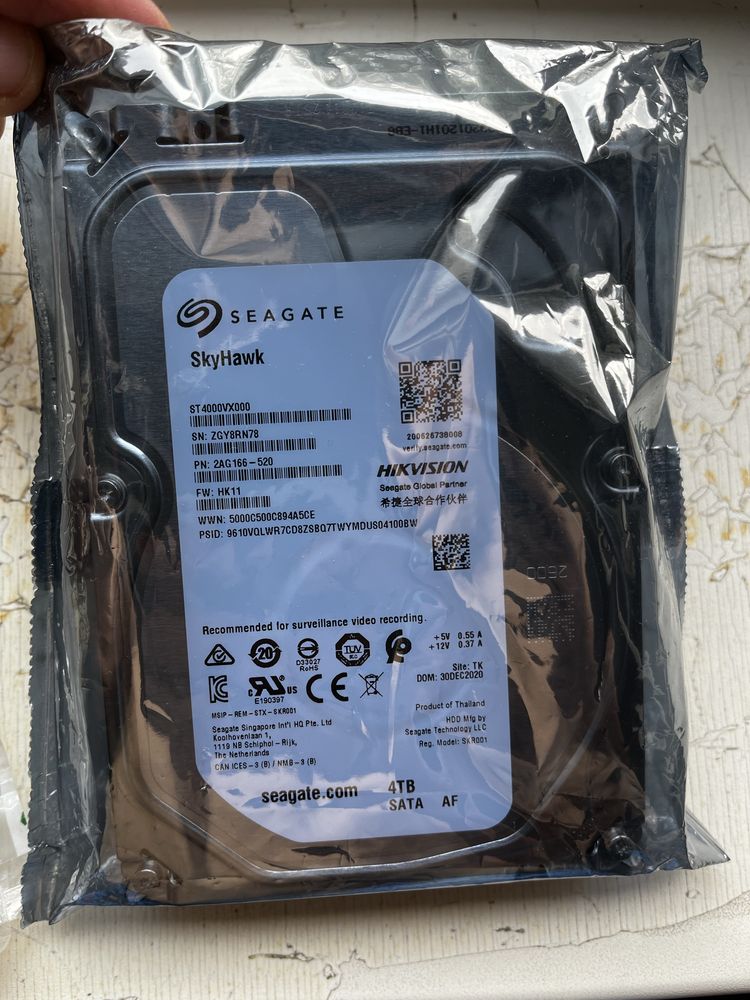 Жесткий диск для видеонаблюдения HDD 4Tb HIKVISION