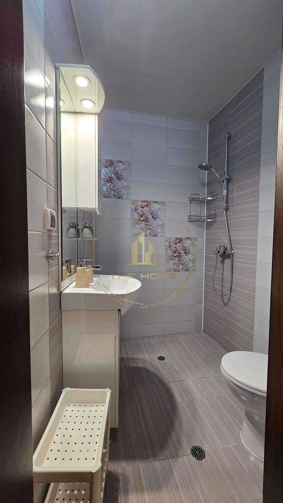 Дава се под наем Двустаен апартамент в Варна, Конфуто - 57 кв.м за 450 € - Снимка #6