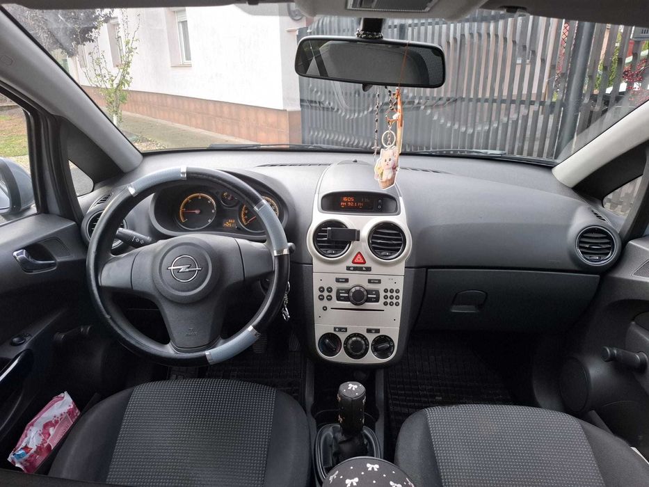 Vând Opel Corsa 1.3 diesel