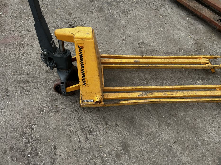 Liză manuală. De vânzare