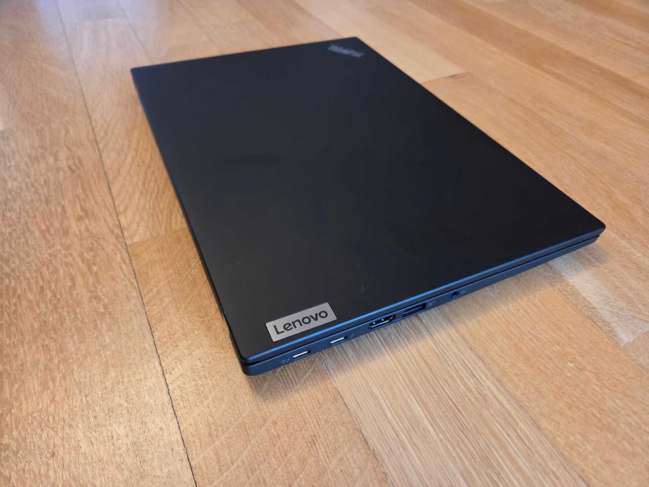 Lenovo ThinkPad T14s i7-1355U 14" OLED 32GB RAM 1TB WIN11 IMPECABIL