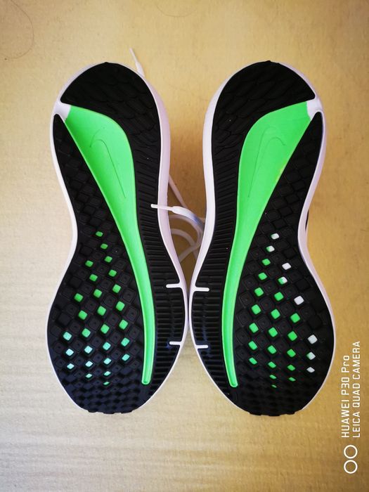 Спортни маратонки Nike Air Winflo 10, номер 42, чисто нови!