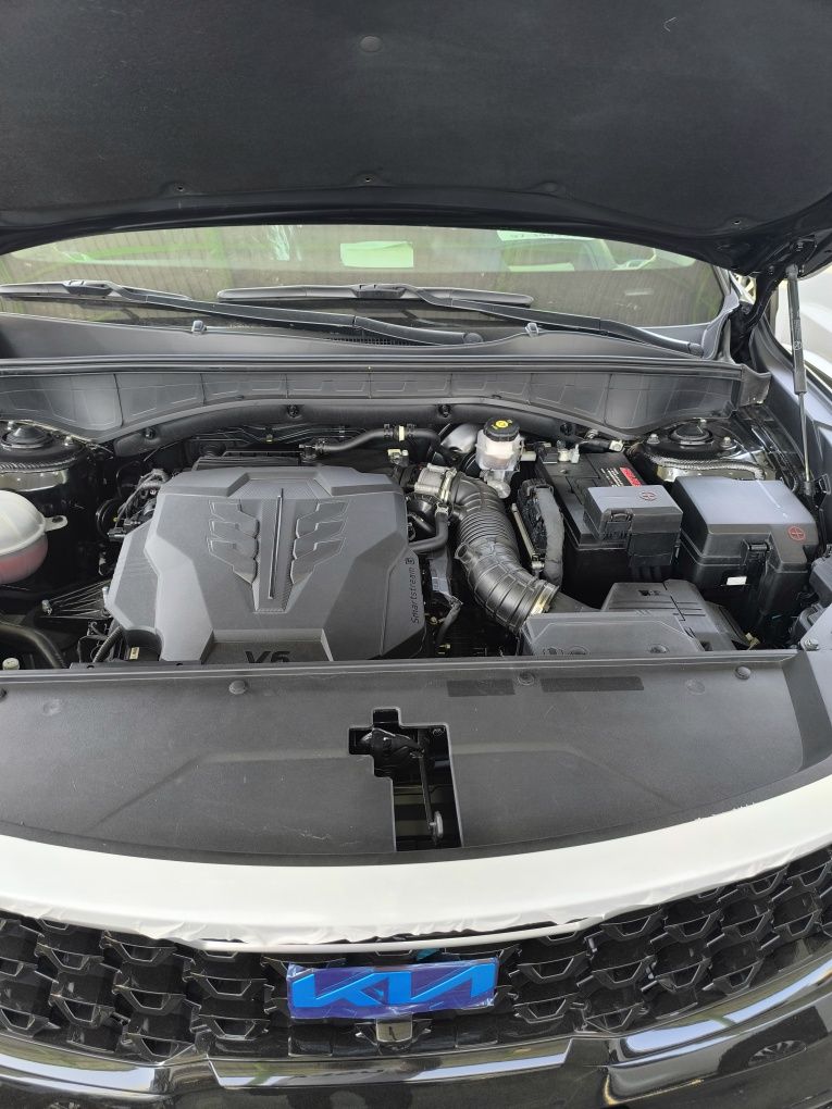 Kia.Sarento.3.5 Mator.2023 yil Fulli. Qora