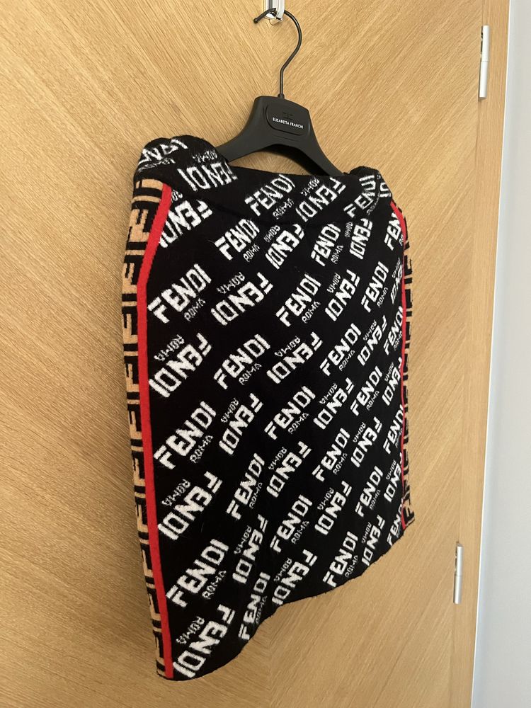 Сет пола и блуза FENDI