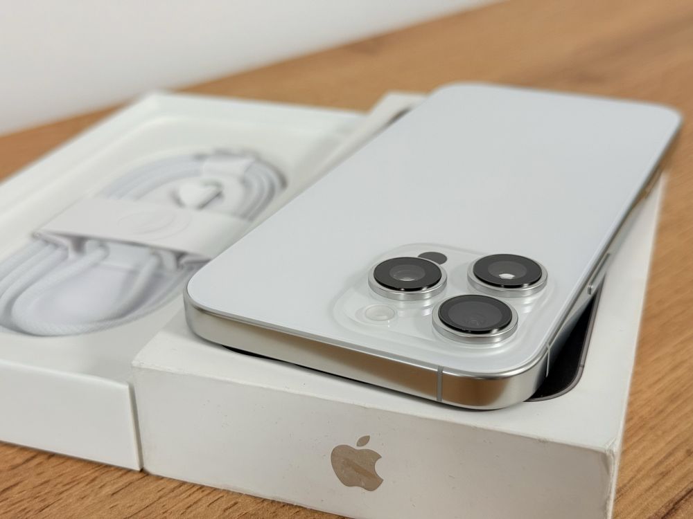 iPhone 16 Pro Max 7 зареждания!!!