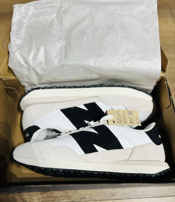 Маратонки New Balance мъжки, оригинални, нови.