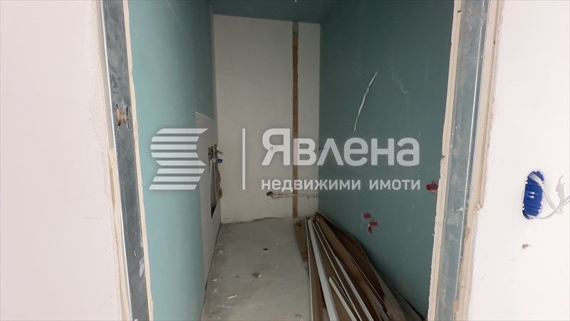 Тристаен апартамент