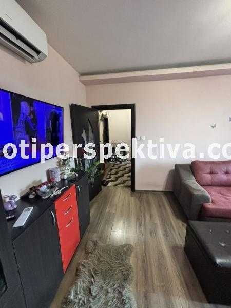 Продава се Двустаен апартамент в Пловдив, Христо Смирненски - 50 кв.м за 1430 €/кв.м - Снимка #1
