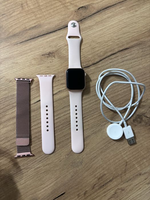 Apple Watch SE 40 mm