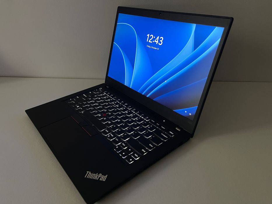 Lenovo ThinkPad T495 • 16GB RAM • 1TB SSD • Tastatura iluminata