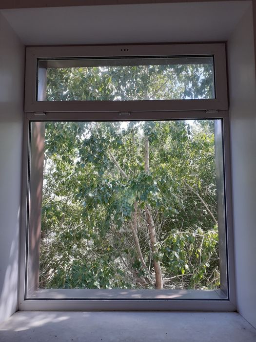 Продаётся пластиковые окни б/у