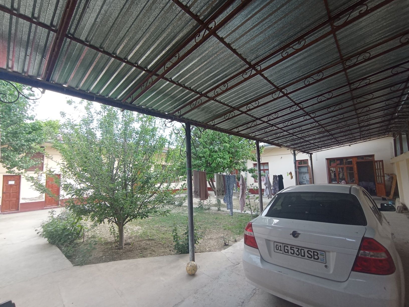 Kirovda uchastka sotiladi