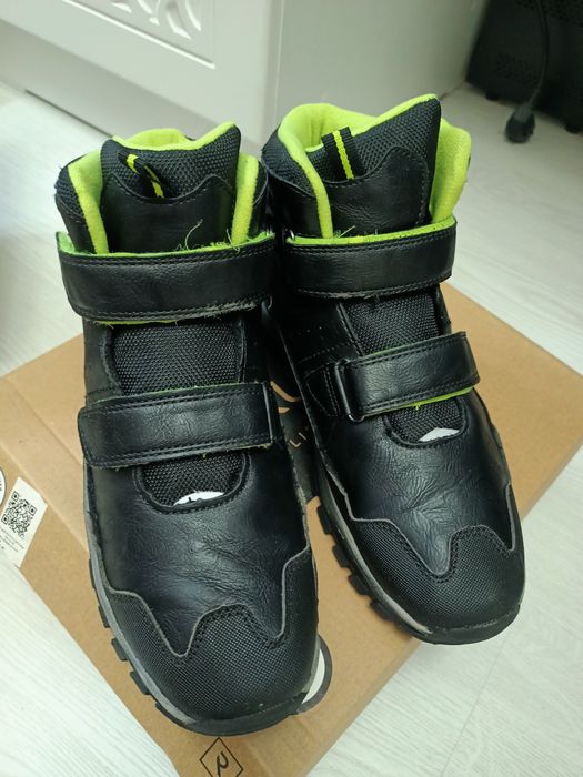 Демисезонные ботинки и дутыши