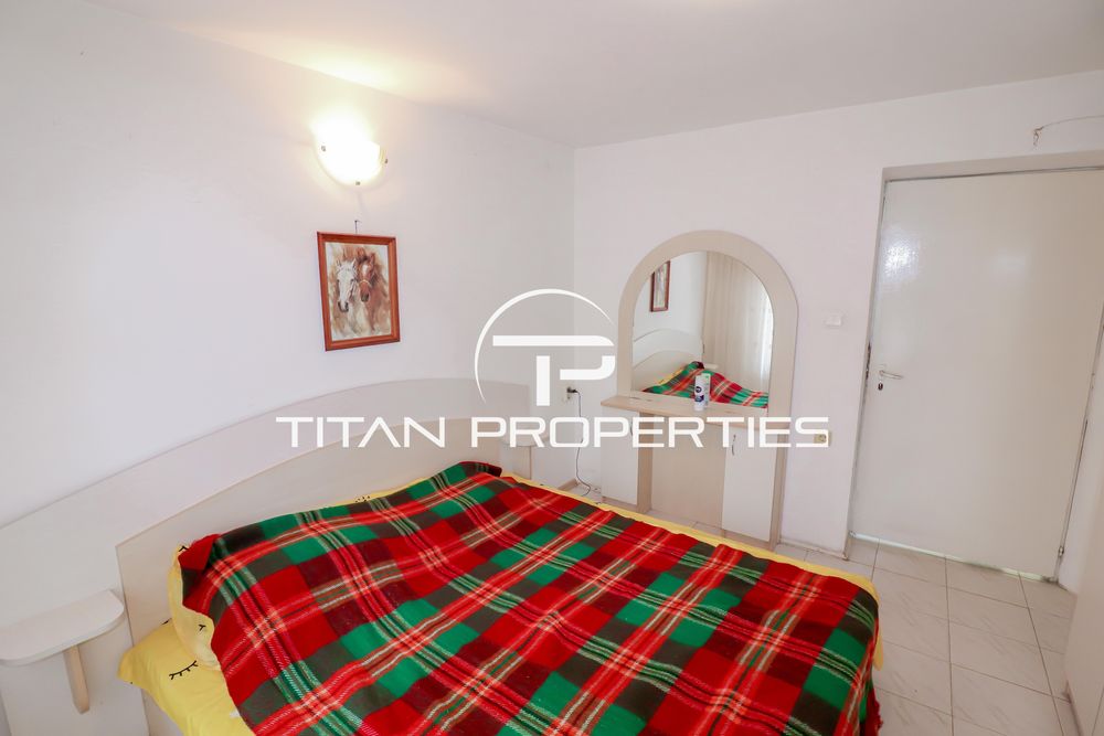 Дава се под наем Етаж от къща в Варна, Бриз - 90 кв.м за 448.8 € - Снимка #9