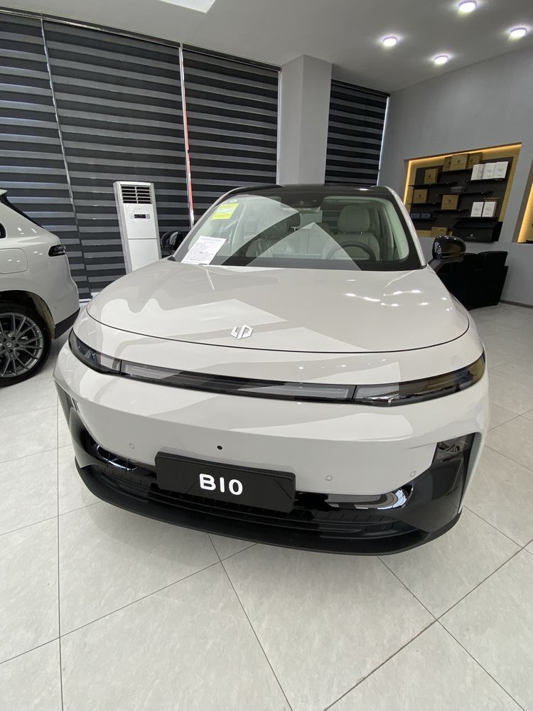 LEAPMOTOR B10 | 2025 | ELEKTR  Нархи: $23 800