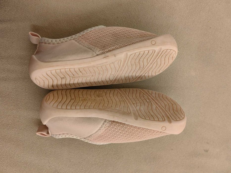 Продавам обувки по 10 лв