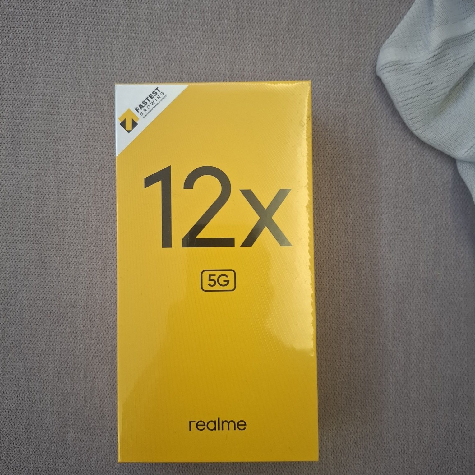 REALME 12 Чисто нов , 3 г. ГАРАНЦИЯ!!!