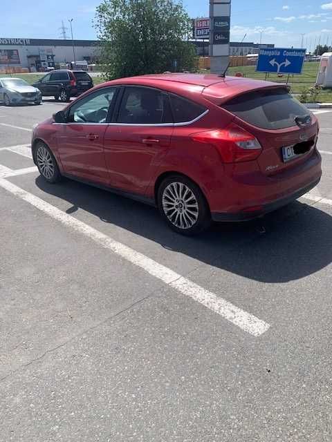 Ford Focus 1.6 TDCi DPF Titanium Hatchback