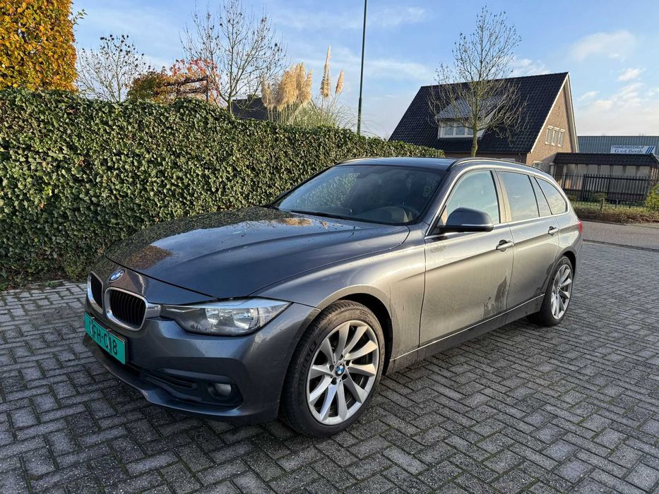 BMW Seria 3 - 2016 - Euro 6 - Navigatie  - Facelift