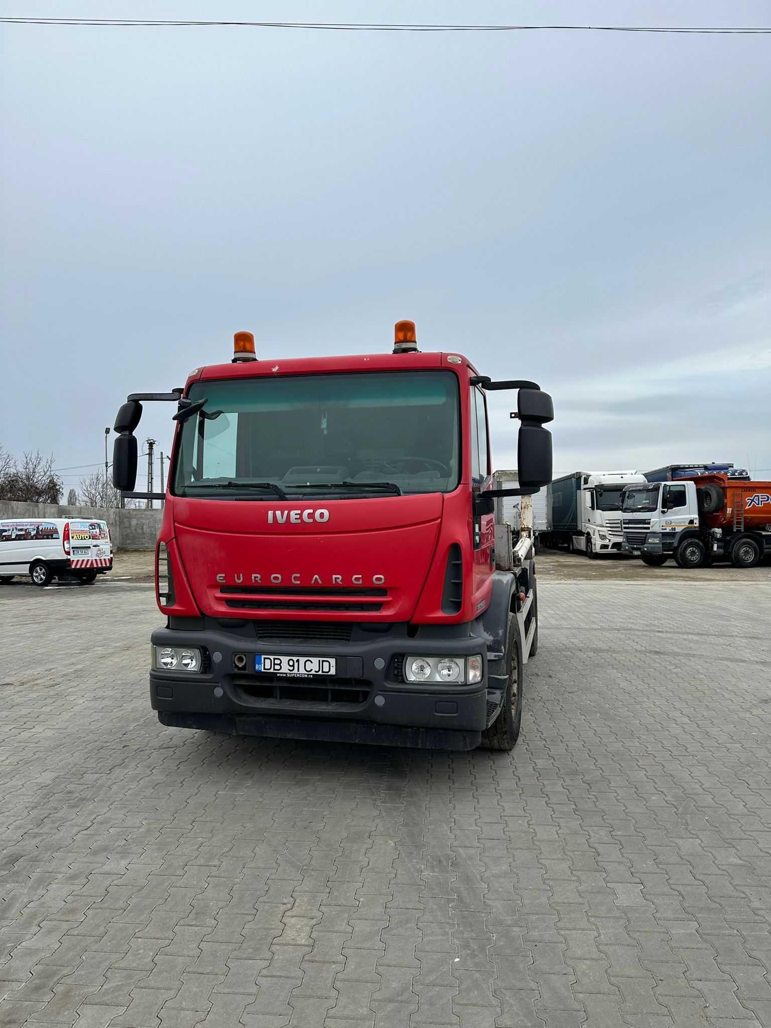 Iveco EUROCARGO containier