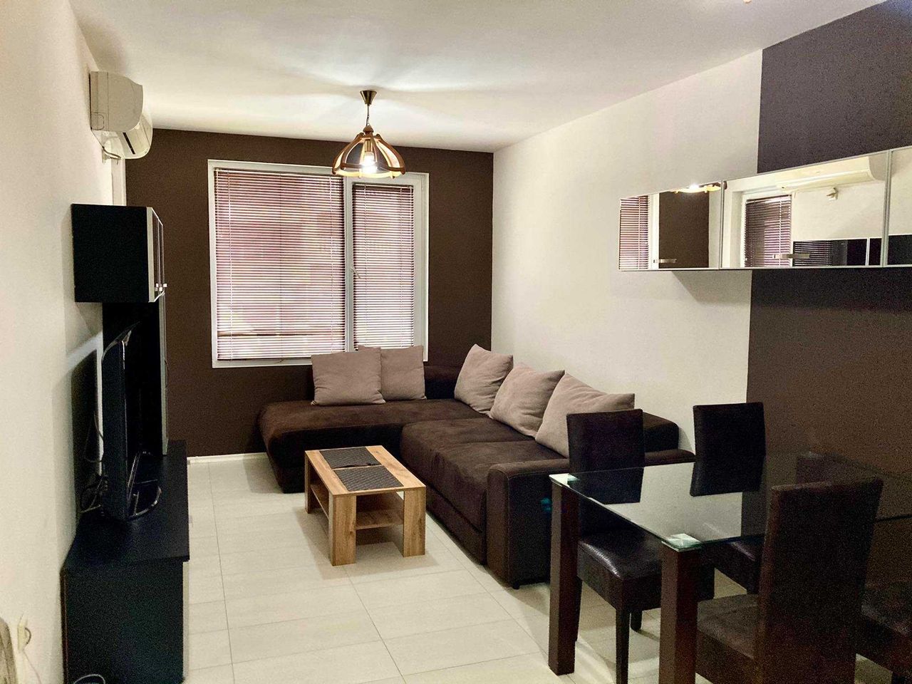 Дава се под наем Двустаен апартамент в Бургас, Зорница - 65 кв.м за 475 € - Снимка #9