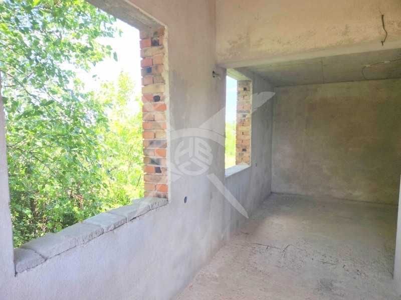 Двуетажна къща в село Равнец 60945