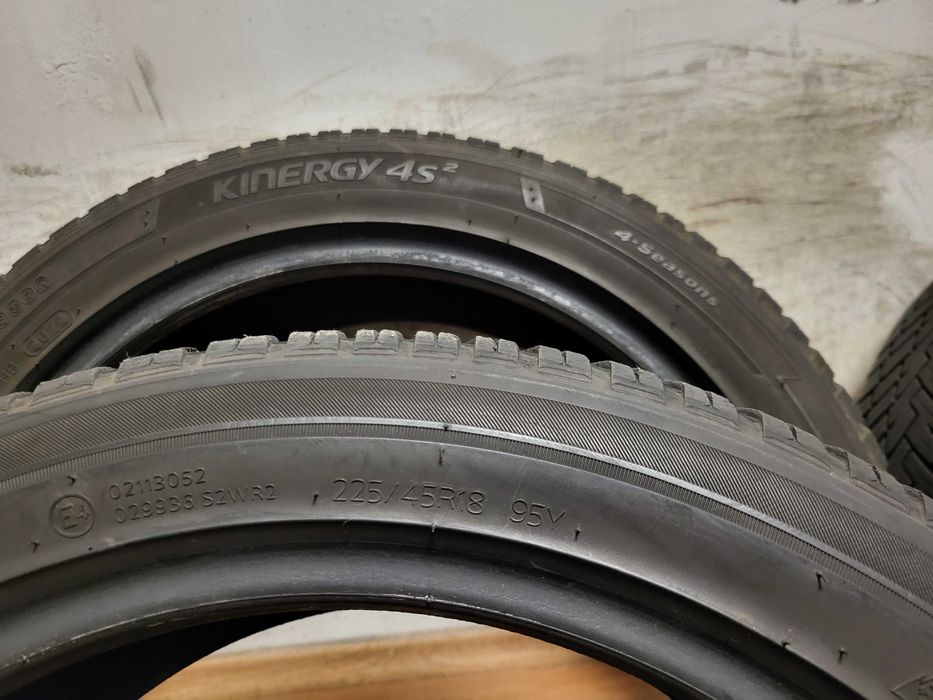 225/45/18 и 245/40/18 / пакет всесезонни гуми