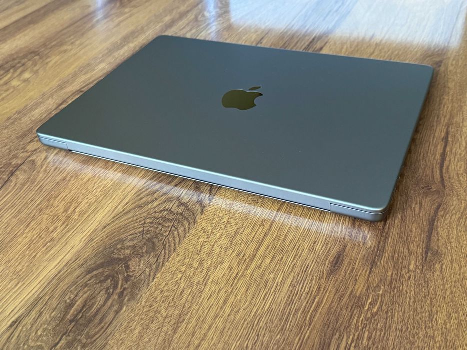 14' Apple MacBook Pro 2021  M1 Pro 16GB RAM/512GB SSD/Бат 16ч