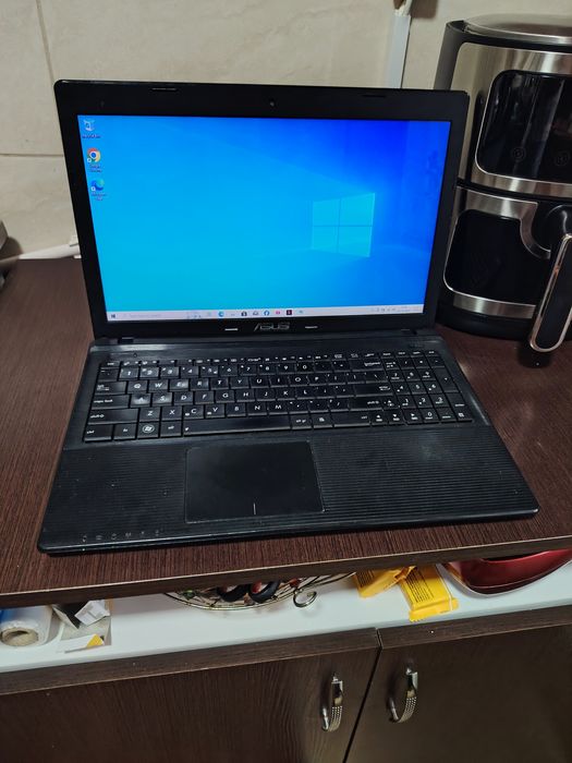 Laptop Asus quad core