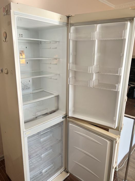 Продам Холодильник Стиральную Машину